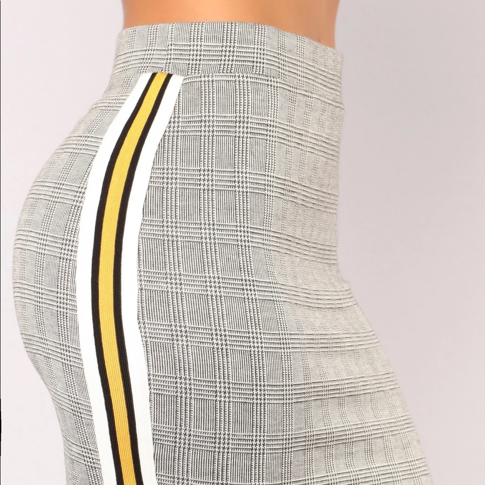Heather pencil skirt fashion nova NWOT